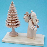 Weihnachtsmann und Spanbaum (Linksdrechselarbeit)